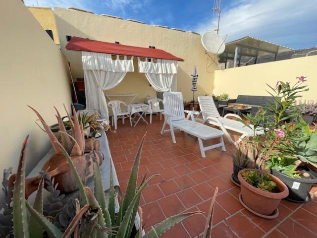 Cosy Apartment With Rooftop Terrace And Wifi Valle de San Lorenzo Esterno foto
